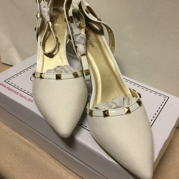 EY Boutique Women's White Shoes- Size: 12W - Picture 2 of 5